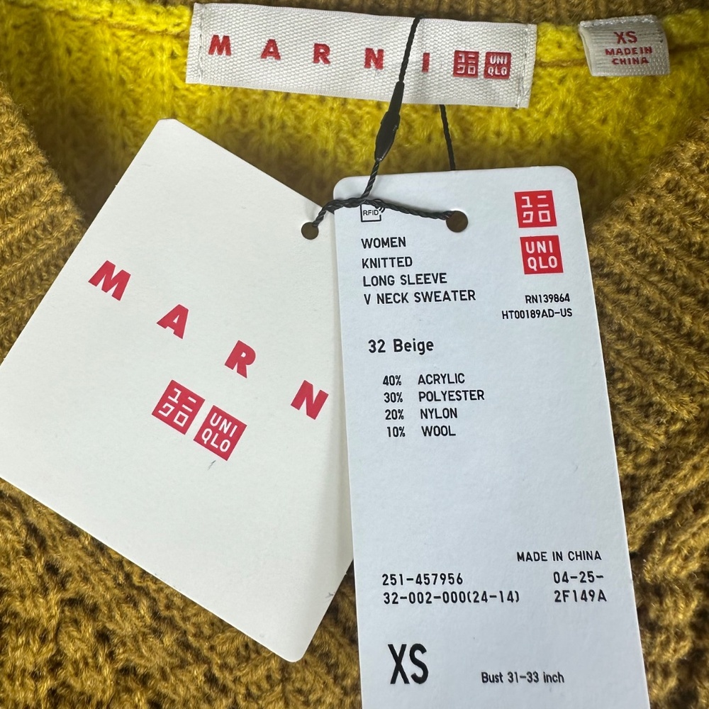 NEW Marni x Uniqlo Crop Sweater Pullover XS Yellow Gold Popcorn Knit Wool - Picture 4 of 5